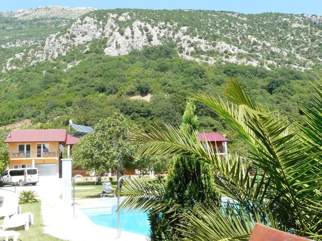 Guest House Jadran Pol Petrovac Exterior photo