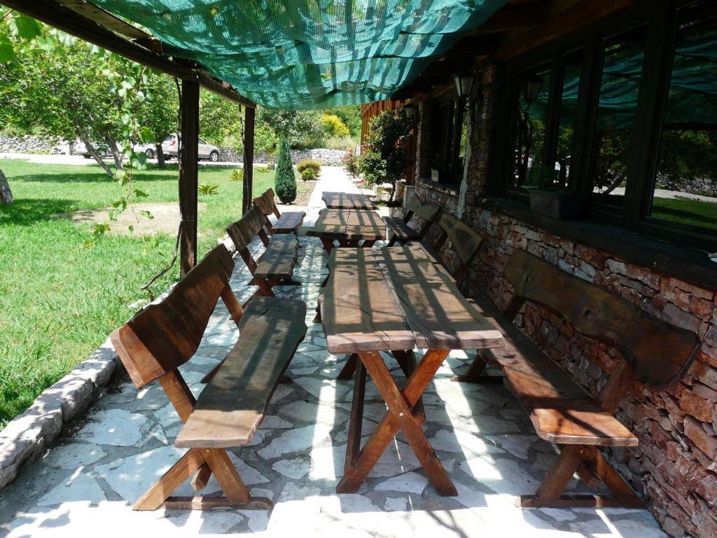 Guest House Jadran Pol Petrovac Exterior photo